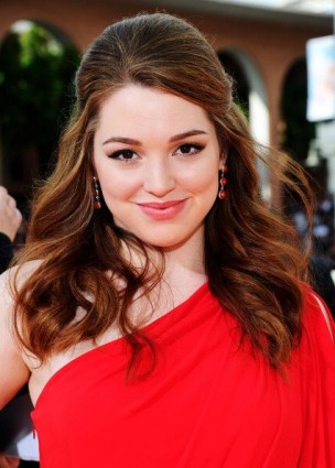 Jennifer Stone fotoğrafı
