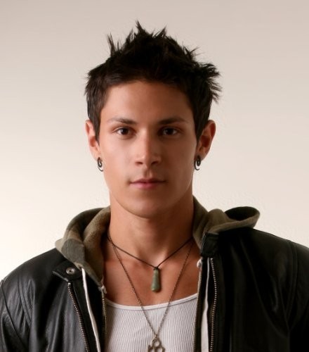 Alex Meraz Fotoğrafı
