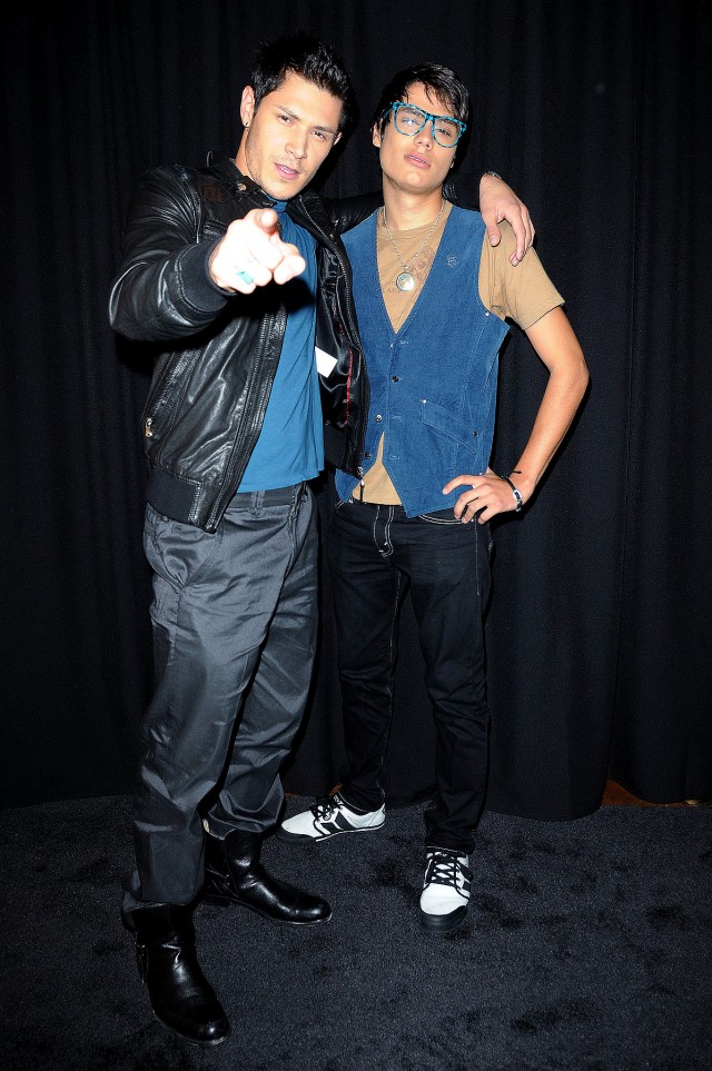 Alex Meraz Fotoğrafı