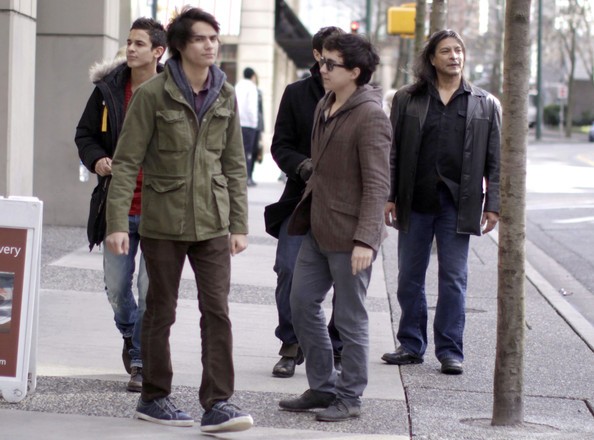 Alex Meraz Fotoğrafı