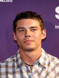 Brian J. Smith fotoğrafı