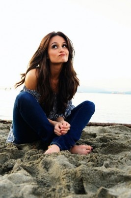 Melanie Papalia Fotoğrafı