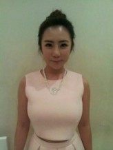 Kim Seong-eun (i) fotoğrafı