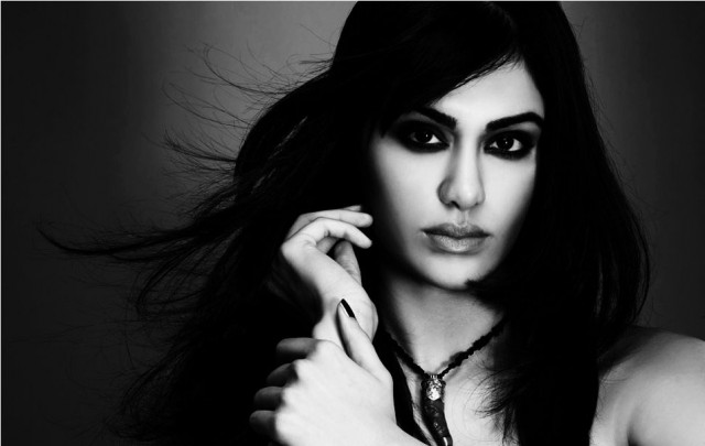 Adah Sharma Fotoğrafı