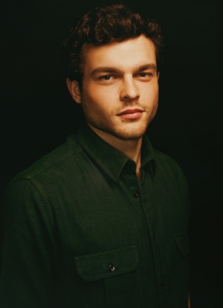 Alden Ehrenreich Fotoğrafı