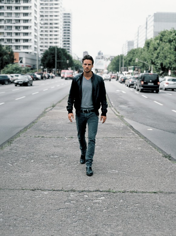 Stephan Luca Fotoğrafı