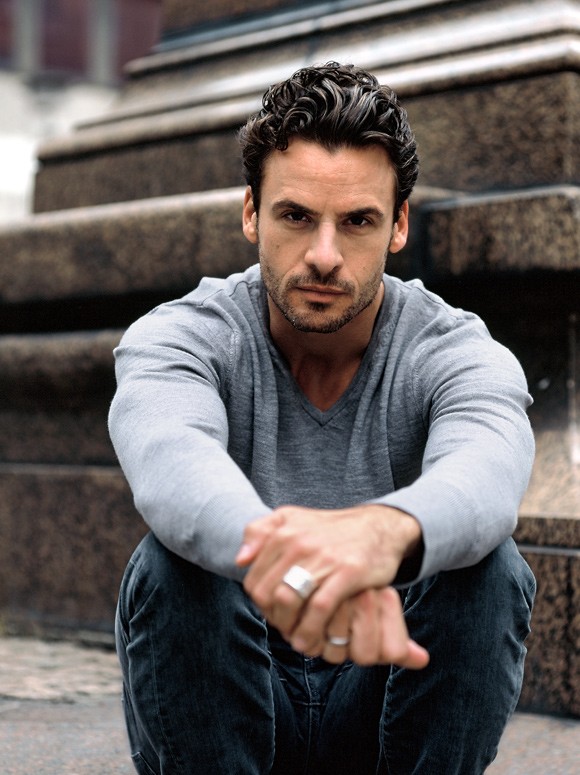 Stephan Luca Fotoğrafı