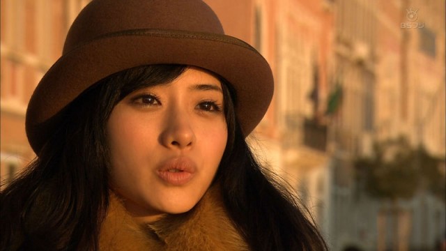 Satomi Ishihara Fotoğrafı