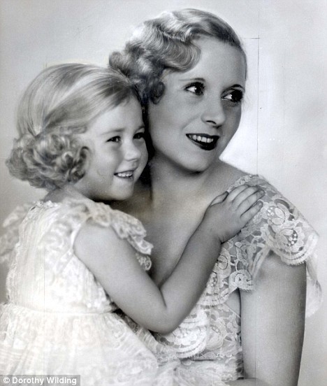 Barbara Cartland Fotoğrafı