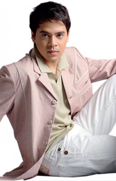 John Lloyd Cruz fotoğrafı