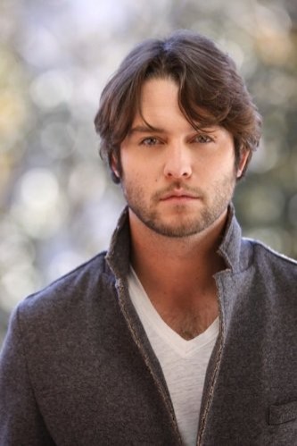 Chase Ryan Jeffery Fotoğrafı