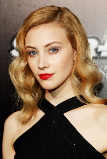 Sarah Gadon Fotoğrafı