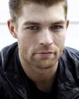 Liam McIntyre fotoğrafı