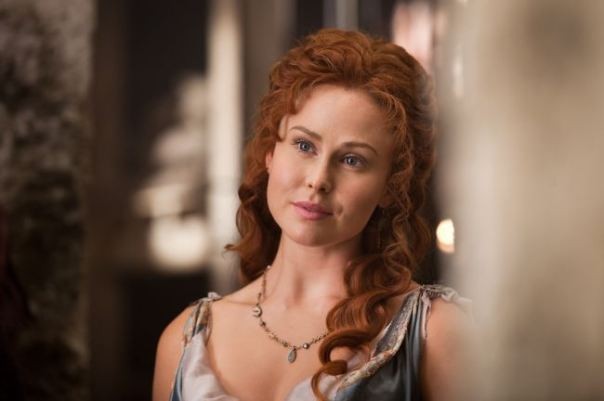 Anna Hutchison Fotoğrafı