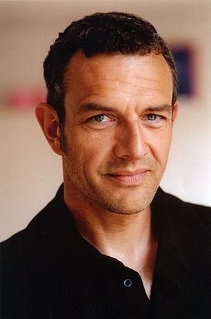 Jean-Yves Berteloot Fotoğrafı