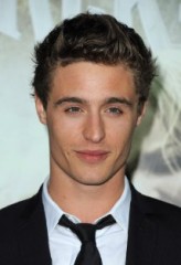 Max Irons fotoğrafı