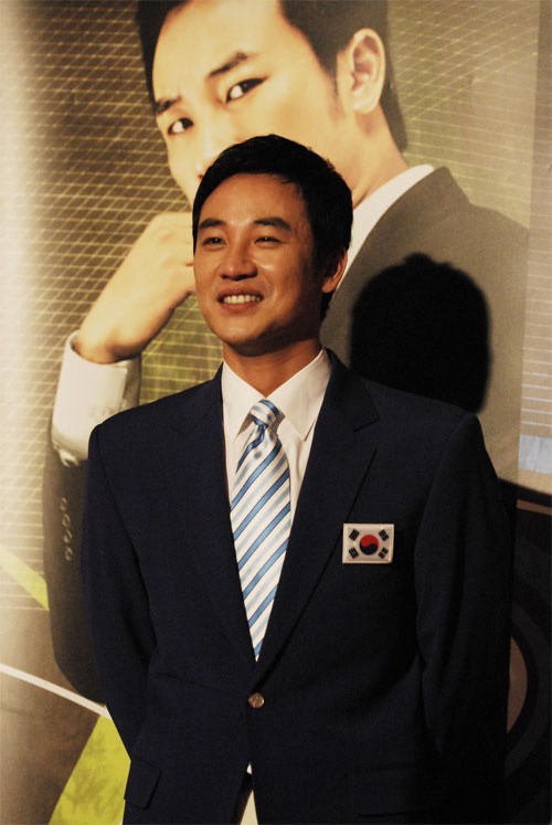 Uhm Tae-woong Fotoğrafı