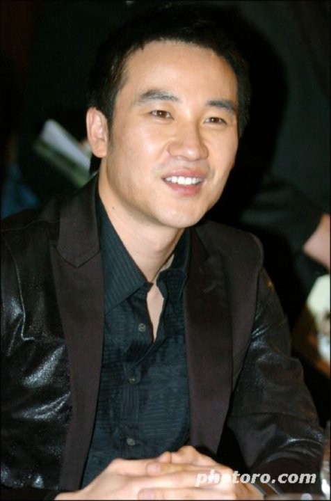 Uhm Tae-woong Fotoğrafı