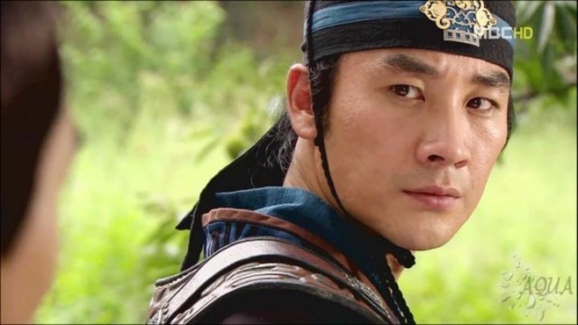 Uhm Tae-woong Fotoğrafı