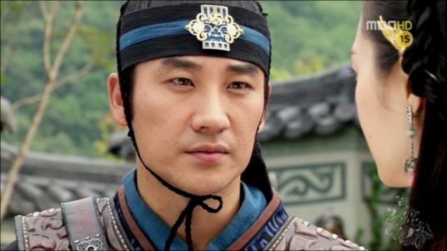 Uhm Tae-woong Fotoğrafı