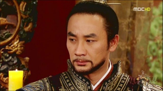 Uhm Tae-woong Fotoğrafı