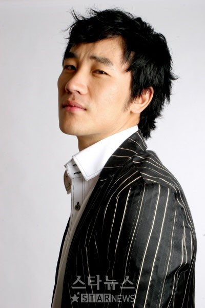 Uhm Tae-woong Fotoğrafı