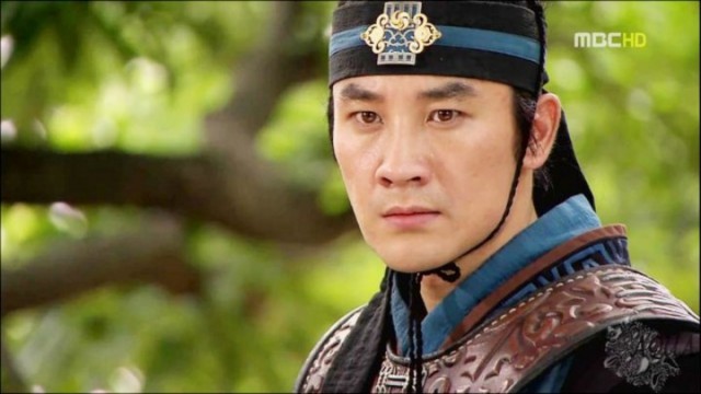 Uhm Tae-woong Fotoğrafı