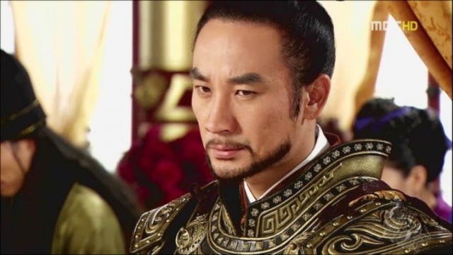 Uhm Tae-woong Fotoğrafı