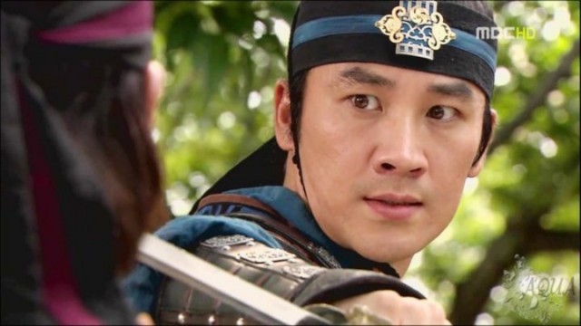 Uhm Tae-woong Fotoğrafı