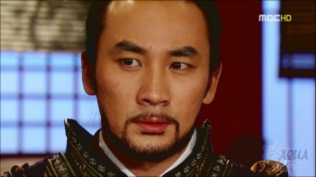 Uhm Tae-woong Fotoğrafı