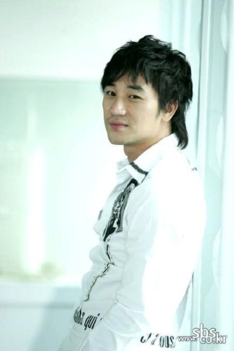 Uhm Tae-woong Fotoğrafı