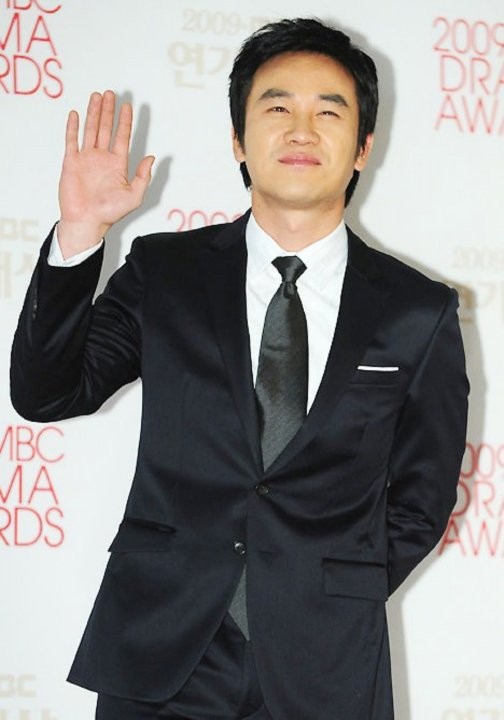 Uhm Tae-woong Fotoğrafı