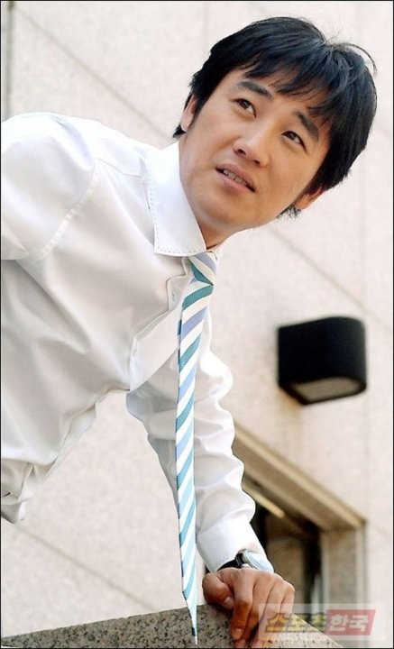 Uhm Tae-woong Fotoğrafı