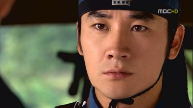 Uhm Tae-woong Fotoğrafı