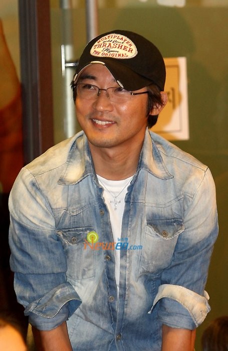 Ahn Jae-wook Fotoğrafı