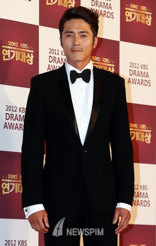 Jo Dong-hyuk fotoğrafı