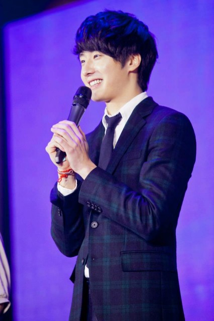 Jung Il Woo Fotoğrafı