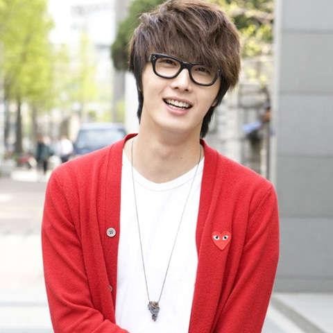 Jung Il Woo Fotoğrafı