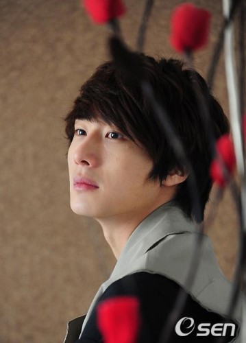 Jung Il Woo Fotoğrafı