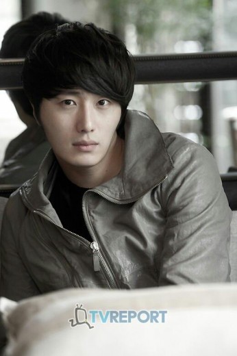 Jung Il Woo Fotoğrafı