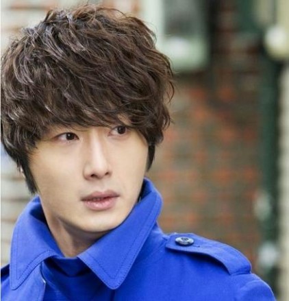 Jung Il Woo Fotoğrafı