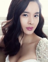 Jung Hye-young fotoğrafı