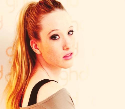 Sophie Lowe fotoğrafı