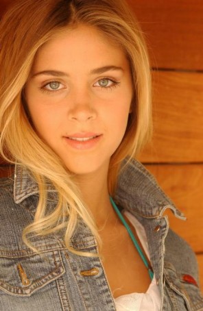 Brie Gabrielle fotoğrafı