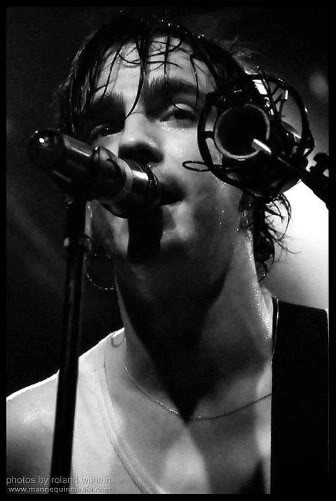 Adam Gontier Fotoğrafı