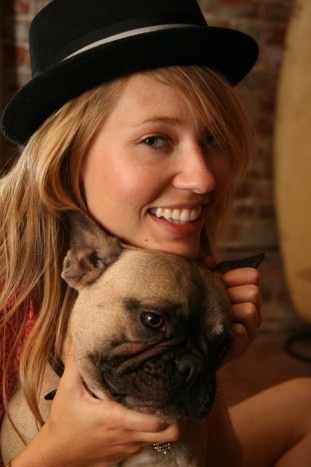 Baelyn Neff fotoğrafı