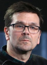 Dean Holland fotoğrafı