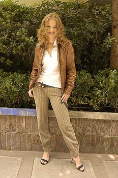 Ana Layevska Fotoğrafı