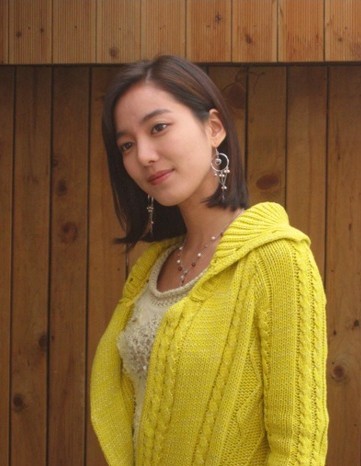 Lee So-Yeon fotoğrafı