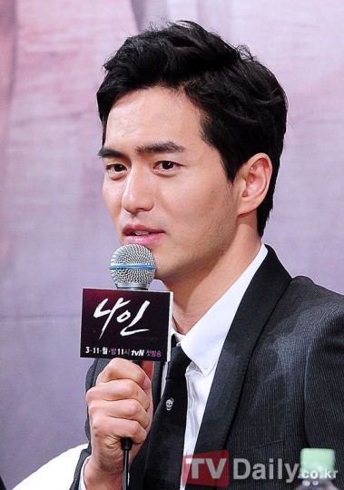 Lee Jin-wook fotoğrafı